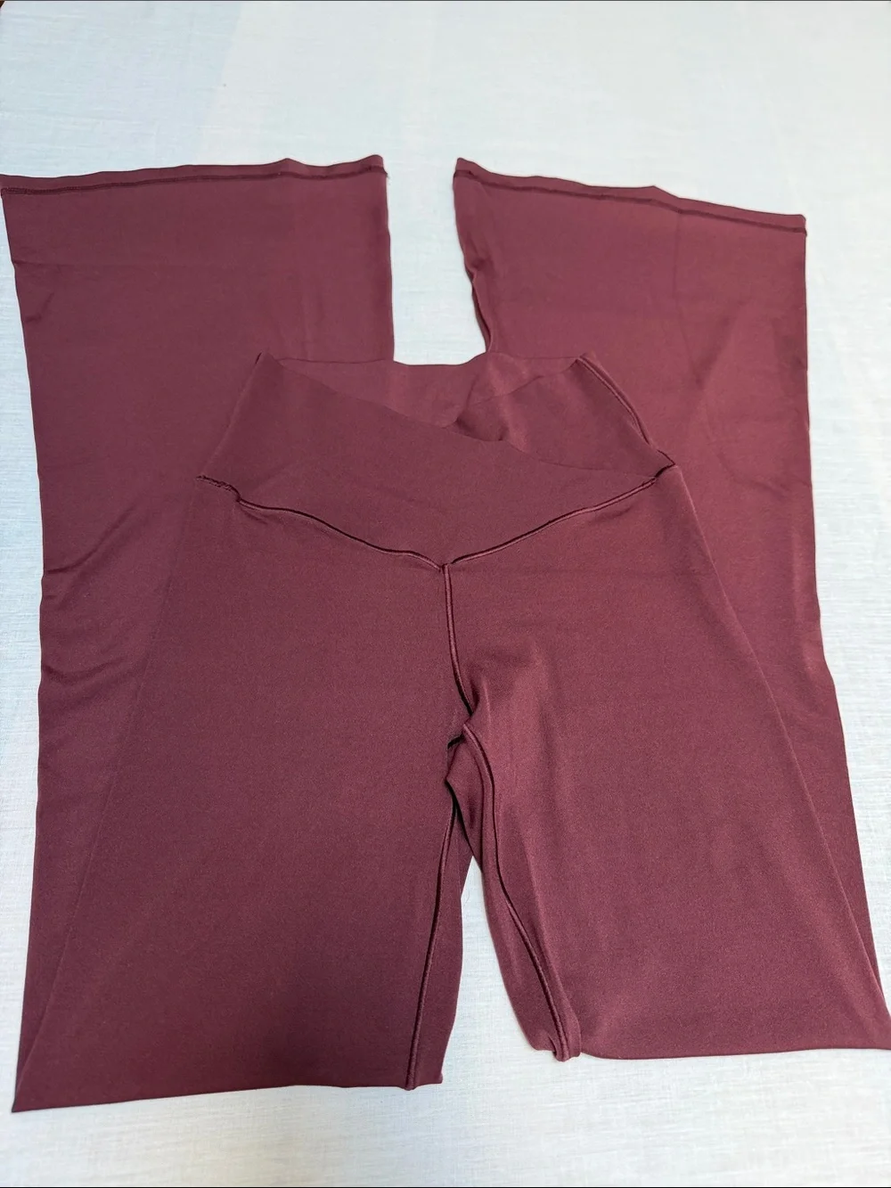 OFFLINE By Aerie Real Me Flare Hi-Rise Leggings Yoga Pants Cool Berry